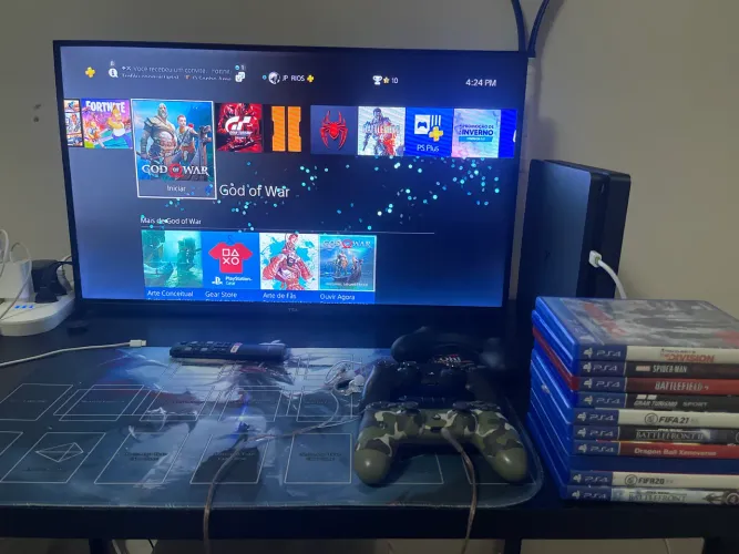 Ps4 slim + televisão 32 polegadas