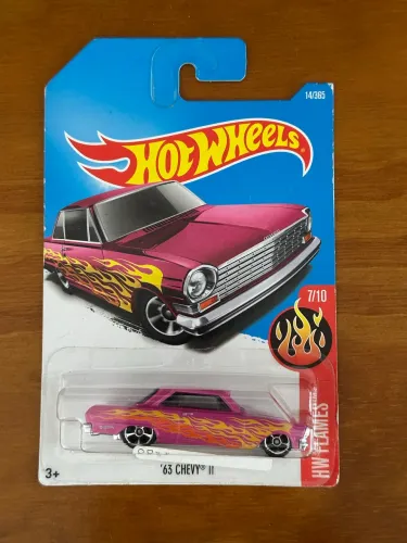 Hot Wheels 63 chevy II lacrada desde 2015