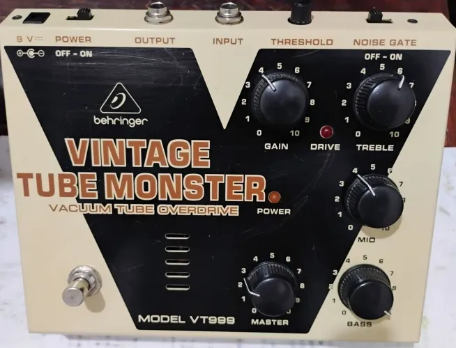 Vintage Tube Monster Behringer vt999