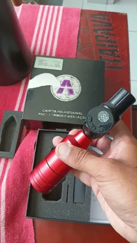 Máquina de pen de tatuagem