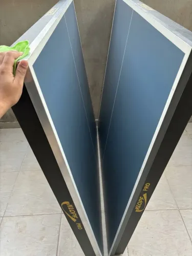 Mesa de Ping-Pong / Tênis de Mesa Klopf PRO (Dobrável e com Rodinhas)