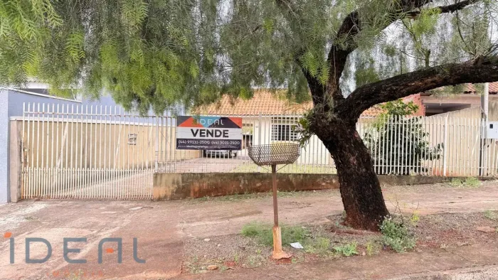 Casa a venda no bairro Moradias Atenas I - Maringá/PR