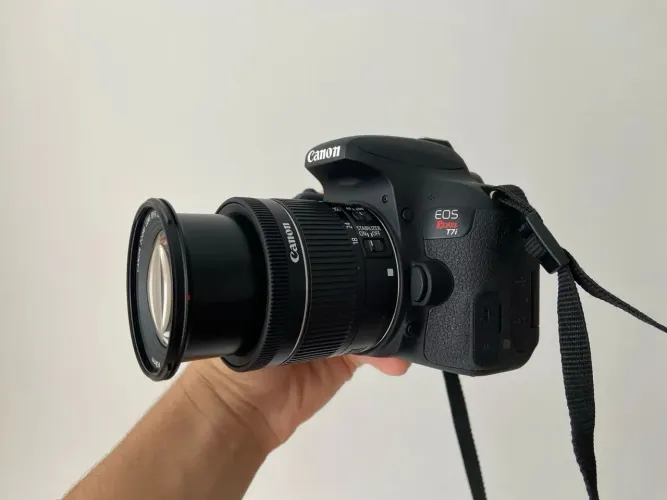Câmera T7i Rebel