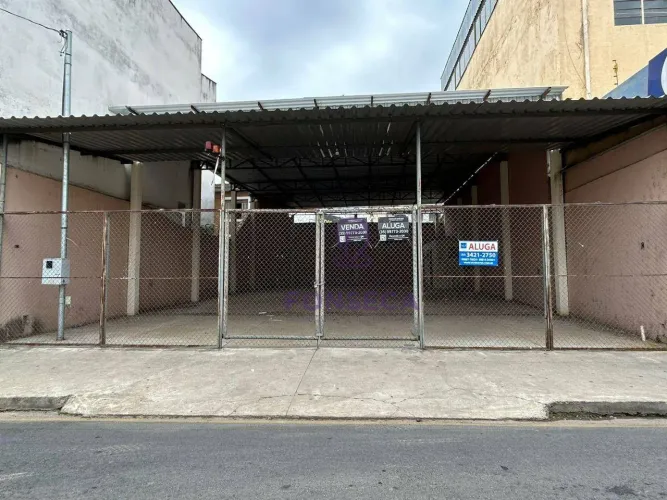 Barracão - venda por R$ 1.200.000 ou aluguel por R$ 7.000/mês - Centro - Pouso Alegre/MG