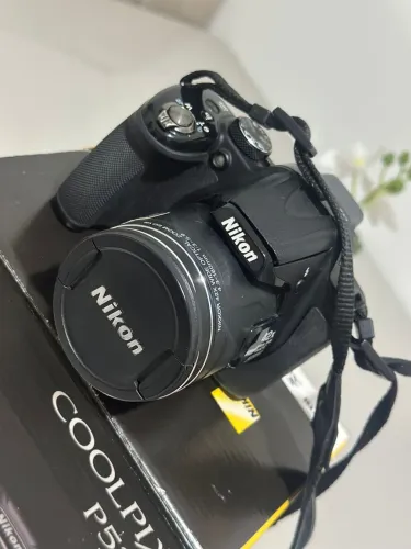 Câmera Nikon P530 Preta Full Hd com 16,1 Mp Zoom 42x E Foto