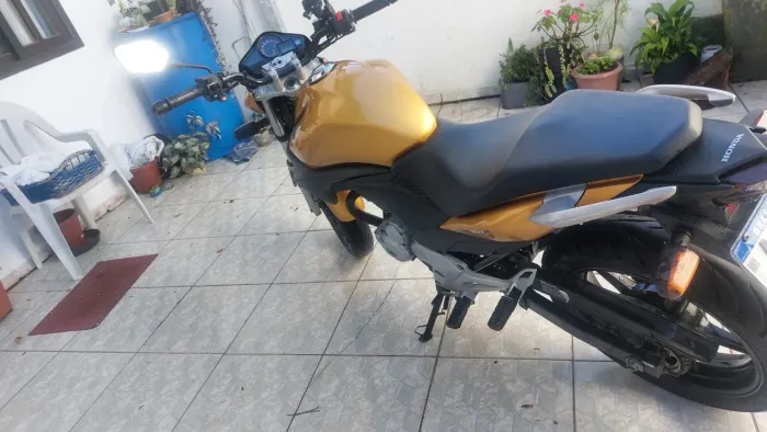 CB3000R
