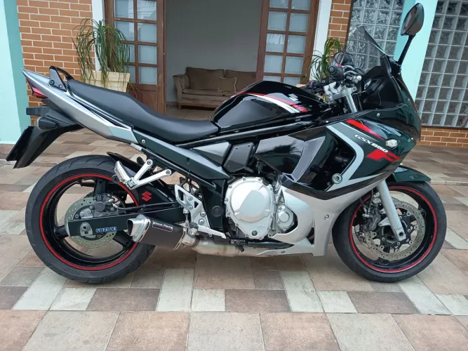SUZUKI GSX 650F - ANO 2010