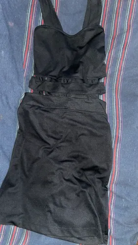 vendo esse vestido presto de latex