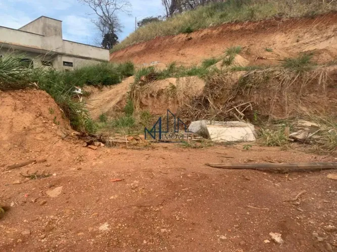 Terreno de 1622 m² - Jardins madri - Goiânia Go