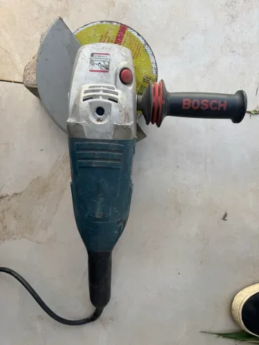 esmerilhadeira angular Bosch GWS 22-230