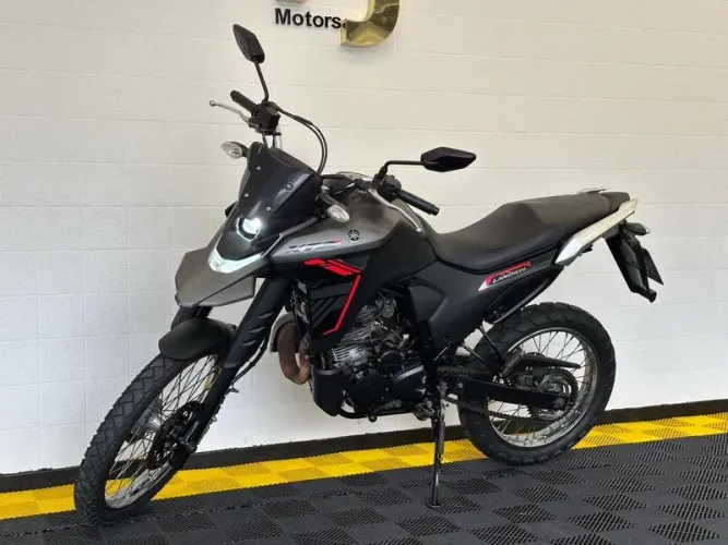 YAMAHA XTZ 250 LANDER 2025