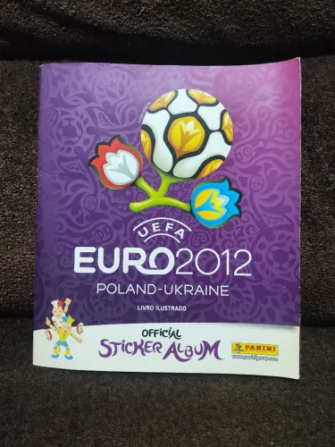 Álbum UEFA Euro 2012 Panini Completo