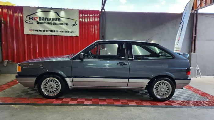 Volkswagen Gol Geração I GTI 2.0 8V 120cv Gasolina Mec. 2P 1992