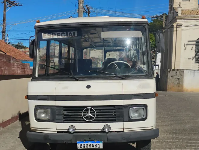 Lindo microônibus Caio Carolina Mercedes 608d ano 1979.