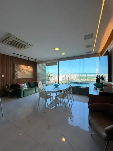 Cobertura a venda no Nouveau Horto Florestal com 1 quarto mobiliada closet e piscina