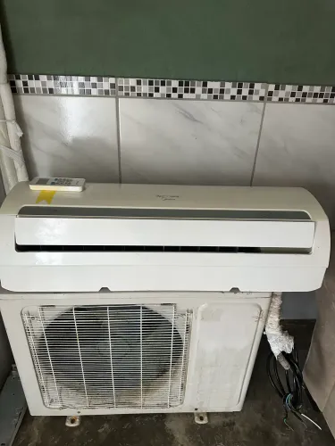 Ar condicionado 