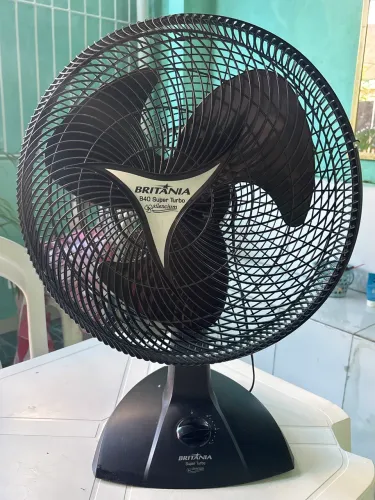 Oportunidade! Ventilador grande silencioso Super turbo Britânia