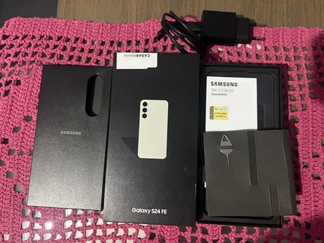 Samsung S24 FE 