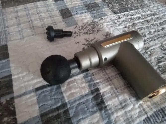 Massageador recarregável 