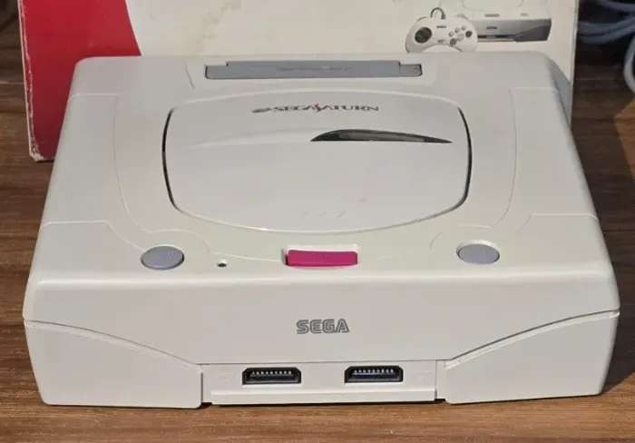 Console Sega Saturn Branco