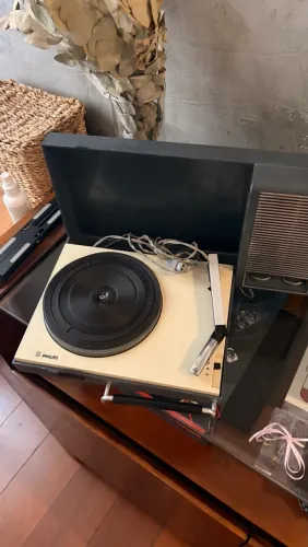 Vitrola vintage anos 70