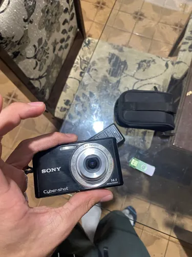 Camera cyber shot sony dsc w530