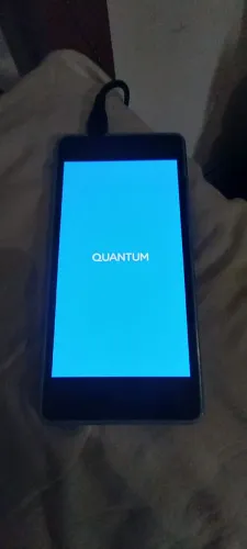 Smartphone Quantum p peças 