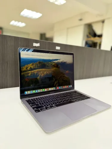 MacBook Air 2019 i5 8GB 128GB SSD ? Excelente Estado