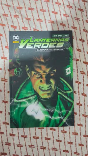 HQ Lanterna Verde Gladiadores Esmeralda