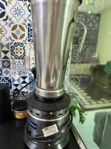 Vendo liquidificador profissional