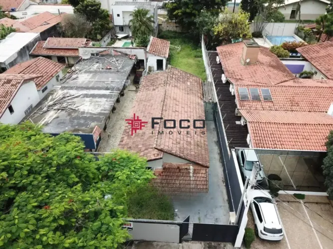 Casa térrea para Locação no Vila Ema