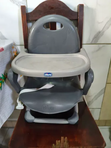 Cadeirinha de alimentação