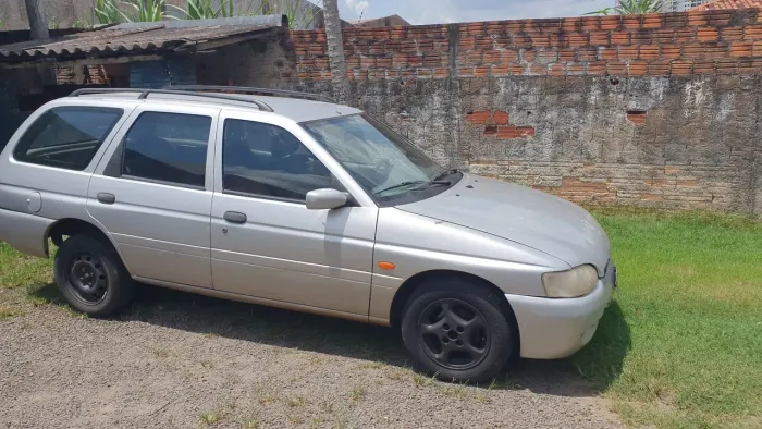 Ford Escort S.W GL 1.8i 16V 2003