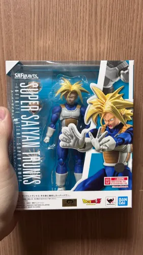 Trunks SSJ 2.0 - Aberto e sem detalhes