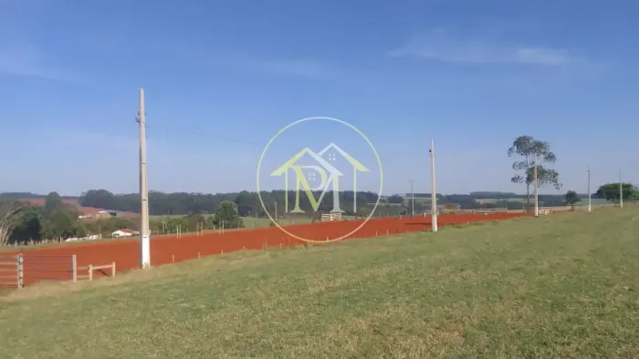 Maravilhoso Haras de 7 alqueires localizada em Manduri/SP a venda por 5.000.000,00