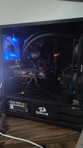 PC Gamer AMD Ryzen 5 5600, 32gb RAM, 1TB SSD M2, RTX 2060 6GB