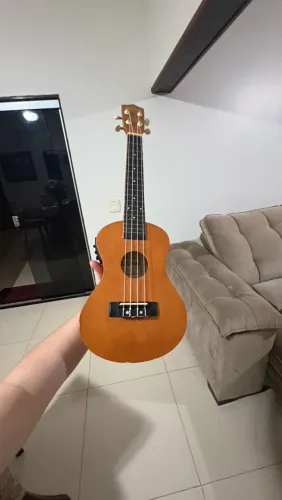 Ukulele higt