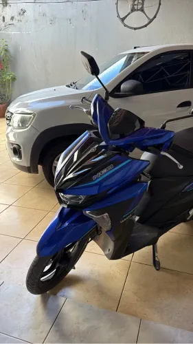 Vendo yamaha neo muito nova 