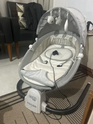 Cadeira de Descanso e Balanço Bebê Elétrica Snug - Maxi Baby