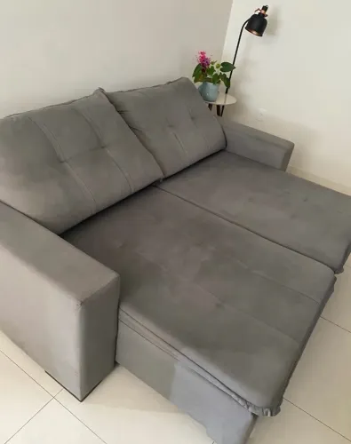 Sofá retrátil e reclinável
