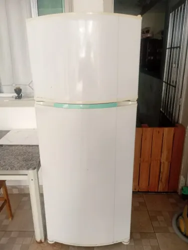 Geladeira Consul Frost Free Seminova - Oportunidade Única no Facebook + Entrega e Garantia