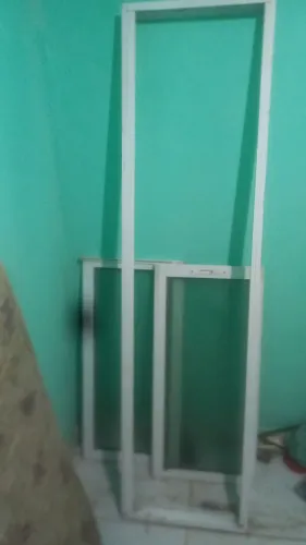 Janelas de vidro com modulra