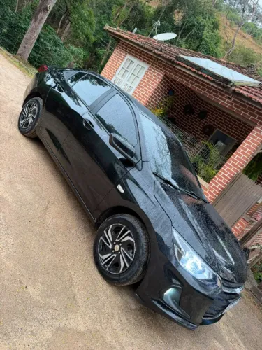 Chevrolet Onix Plus LT 1.0 12V Flex Mec. 4P 2024