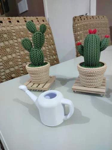 Mini Cactos tricô para decoração