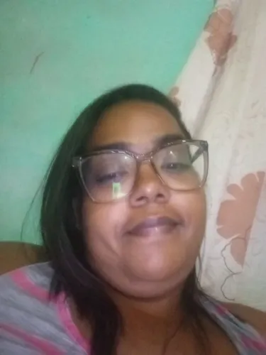 Cuidado, babá, doméstica, cozinheira 