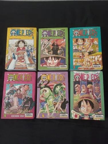Quadrinhos One Piece (6 exemplares) Edição 3 em 1