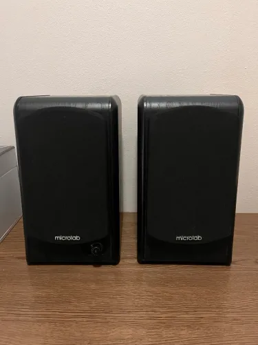 Caixa De Som Microlab B77 Monitor De Audio 2.0 64w Rms Total Preto 127/220v