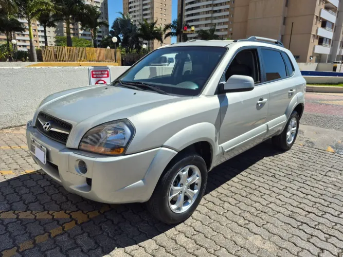 Hyundai Tucson 2.0 16V Aut. 2012