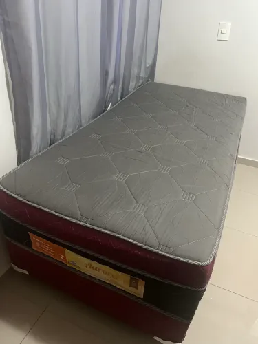 Cama solteiro Aurora Star (Euroso)