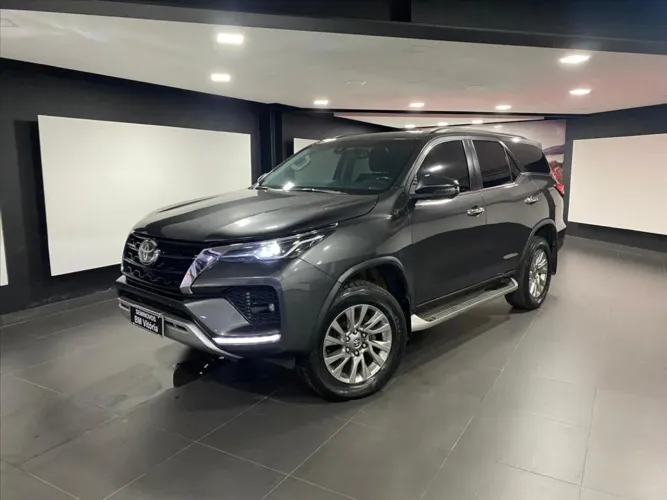 Toyota Hilux SW4 4X4 2.8 Diesel 2024